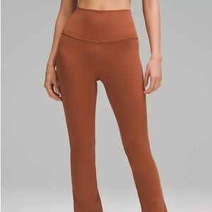 ROASTED BROWN 32” ALIGN HIGH-RISE MINI FLARED PANT || LULULEMON
